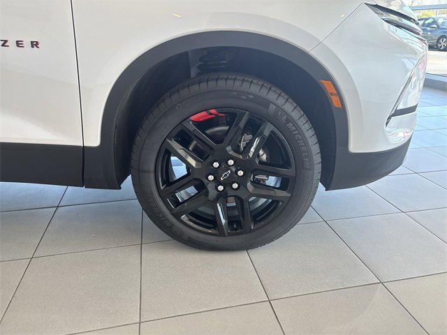 used 2025 Chevrolet Blazer car, priced at $35,988