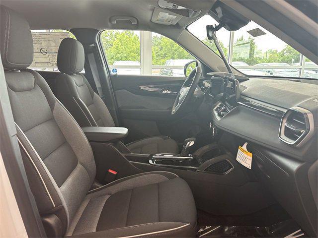 new 2026 Chevrolet TrailBlazer car, priced at $26,428