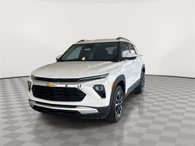 new 2026 Chevrolet TrailBlazer car, priced at $26,428