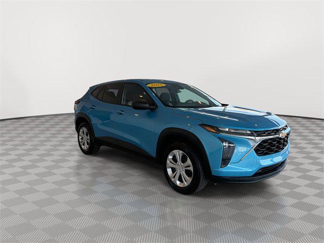 used 2025 Chevrolet Trax car, priced at $22,388