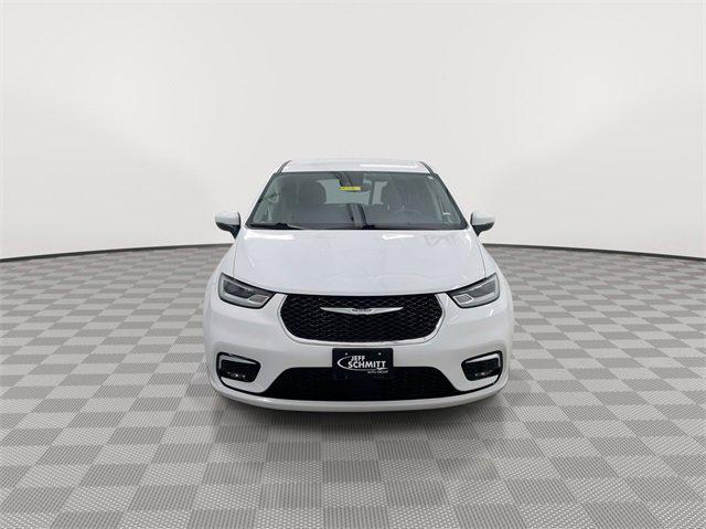 used 2023 Chrysler Pacifica car, priced at $23,788