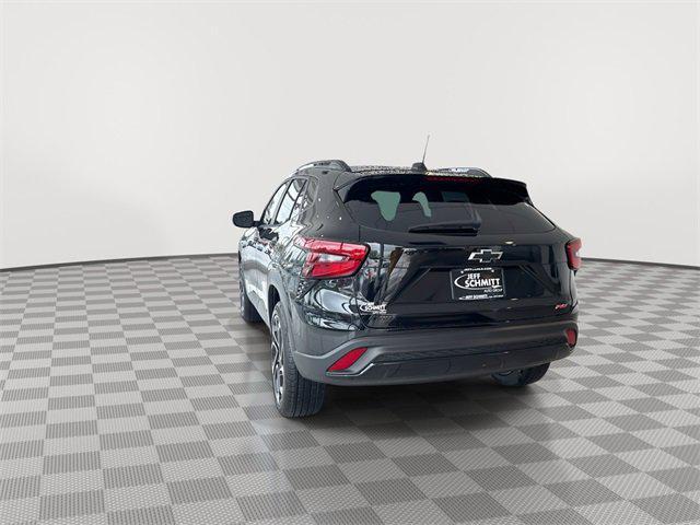 new 2025 Chevrolet Trax car, priced at $26,310