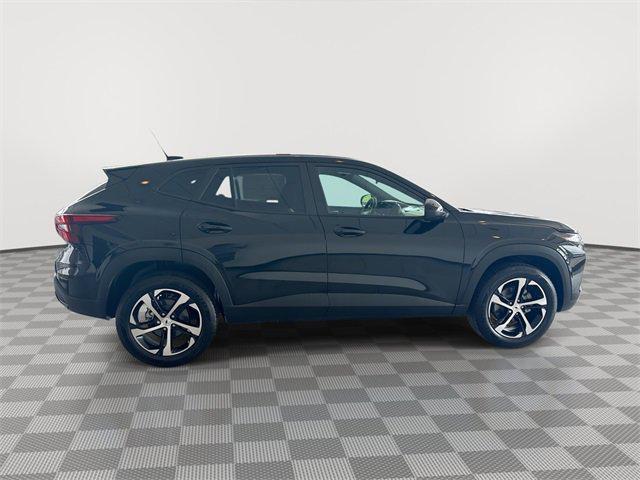 new 2025 Chevrolet Trax car, priced at $23,776