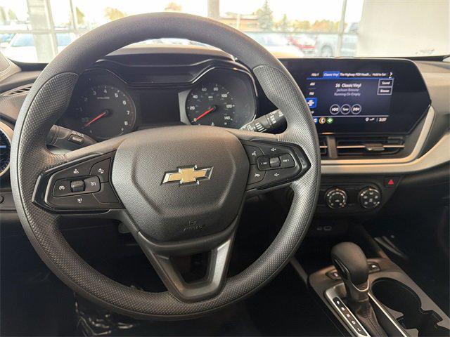 used 2025 Chevrolet Trax car, priced at $22,288