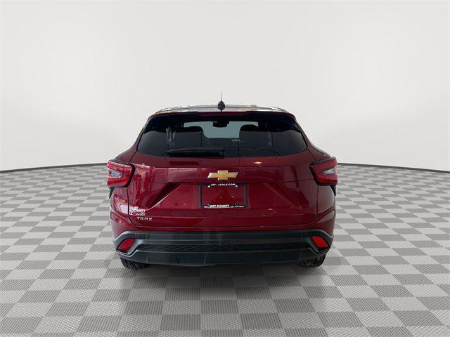 used 2025 Chevrolet Trax car, priced at $22,288