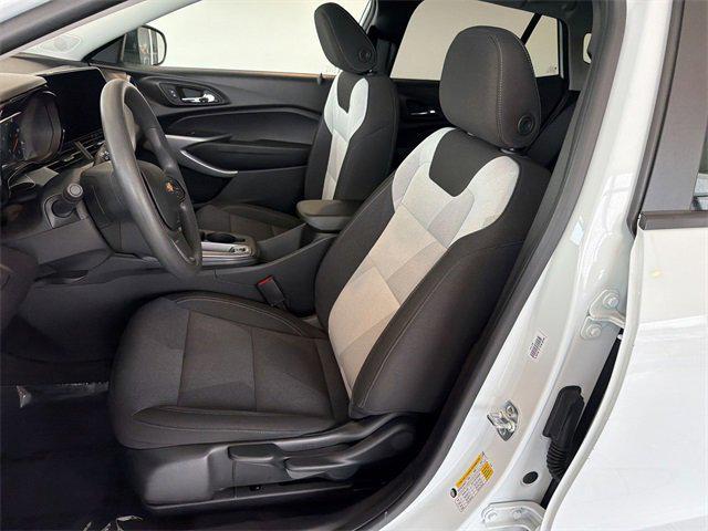 used 2025 Chevrolet Trax car, priced at $22,288