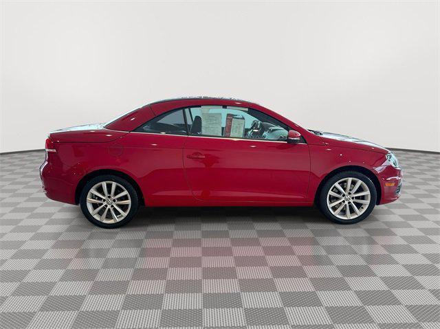 used 2012 Volkswagen Eos car, priced at $9,988