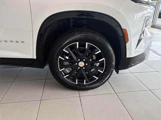used 2024 Chevrolet Traverse car, priced at $54,988