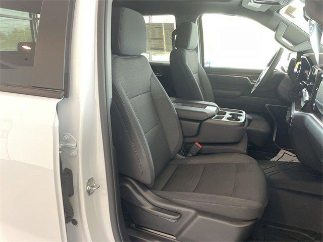 new 2025 Chevrolet Silverado 1500 car, priced at $49,627