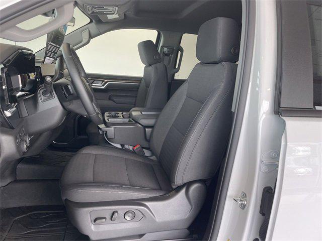 new 2025 Chevrolet Silverado 1500 car, priced at $49,627