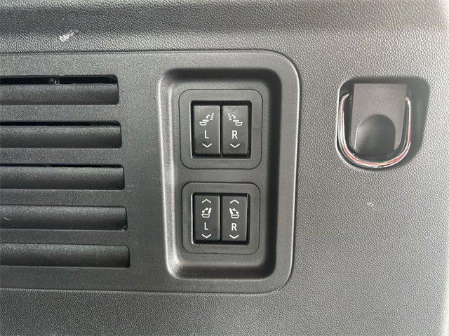 used 2024 Chevrolet Traverse car, priced at $54,311