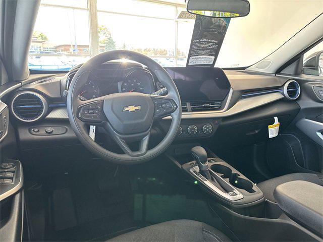 new 2025 Chevrolet Trax car, priced at $22,576