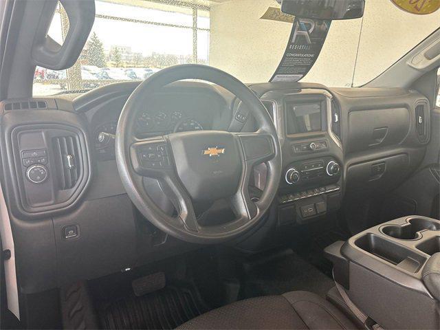 used 2024 Chevrolet Silverado 1500 car, priced at $31,911