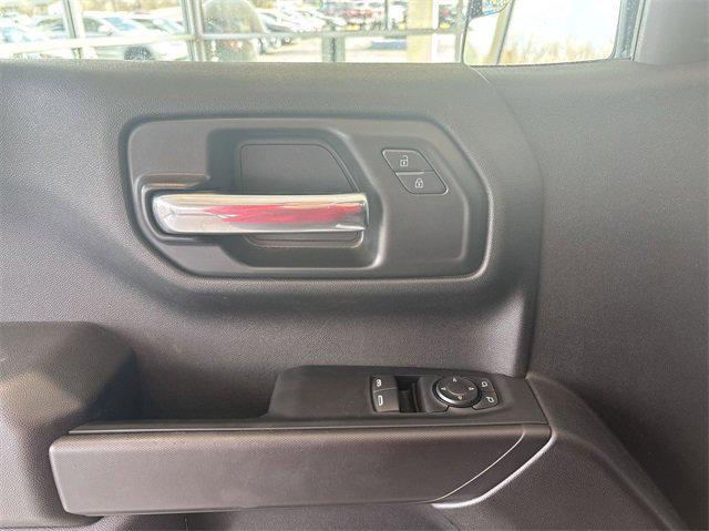 used 2024 Chevrolet Silverado 1500 car, priced at $35,044