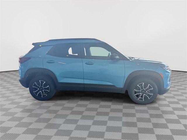 new 2025 Chevrolet TrailBlazer car, priced at $32,828