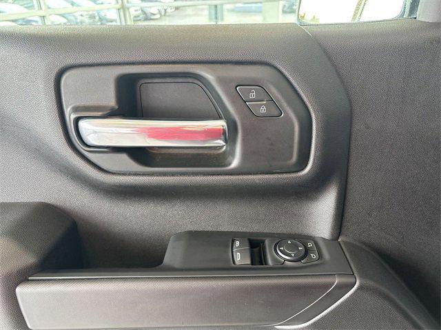 used 2024 Chevrolet Silverado 1500 car, priced at $34,672