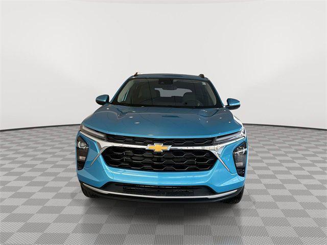 new 2025 Chevrolet Trax car, priced at $25,380