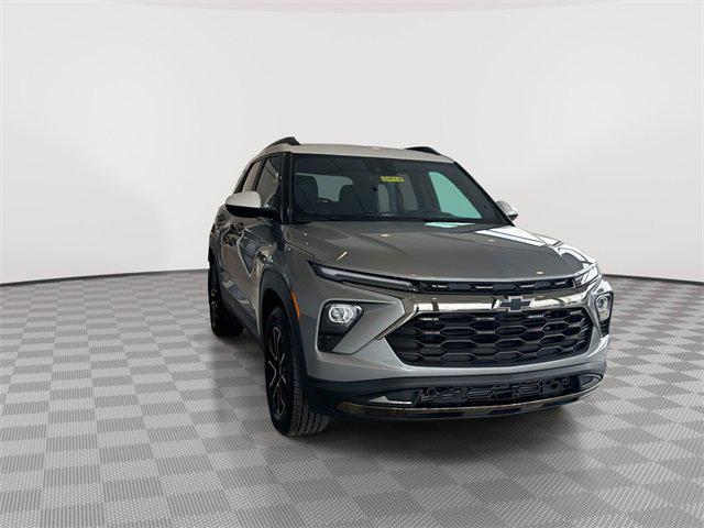 used 2024 Chevrolet TrailBlazer car, priced at $27,388