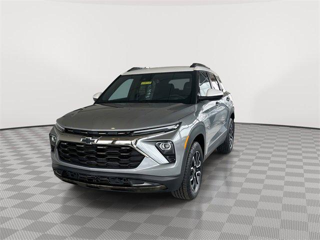 used 2024 Chevrolet TrailBlazer car, priced at $27,388