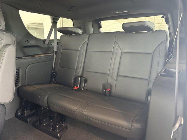 new 2025 Chevrolet Suburban car, priced at $77,228