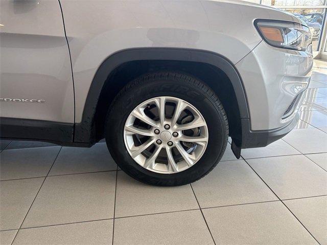 used 2020 Jeep Cherokee car, priced at $16,557