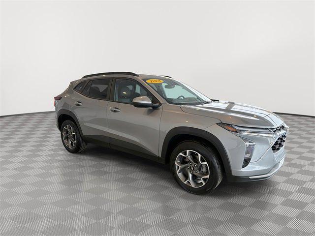 used 2024 Chevrolet Trax car, priced at $22,688