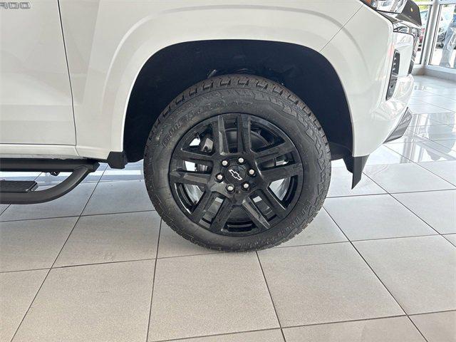 new 2025 Chevrolet Colorado car, priced at $50,205