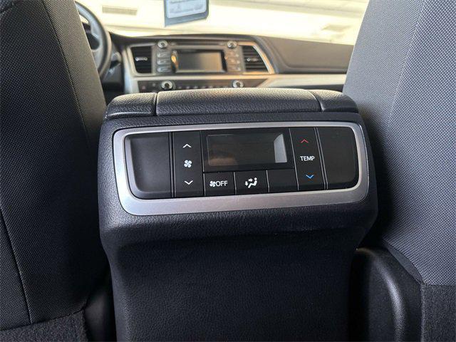 used 2019 Toyota Highlander car, priced at $31,989