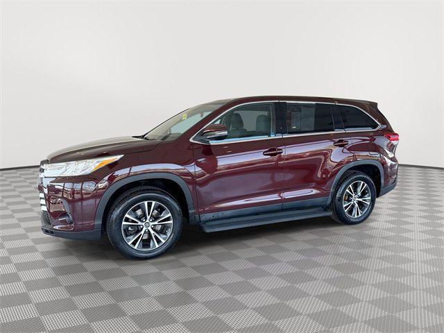 used 2019 Toyota Highlander car, priced at $31,989