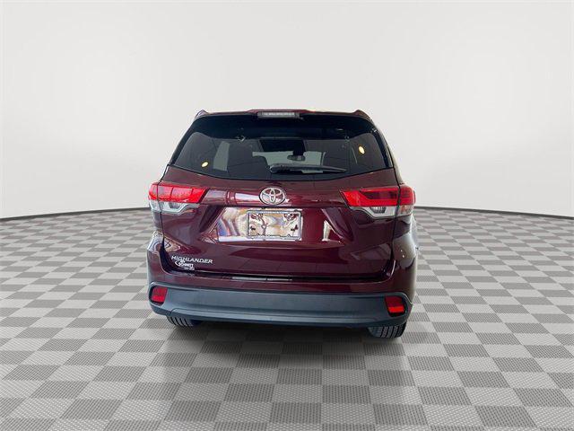 used 2019 Toyota Highlander car, priced at $31,989