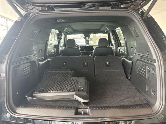 used 2024 Chevrolet Traverse car, priced at $54,263
