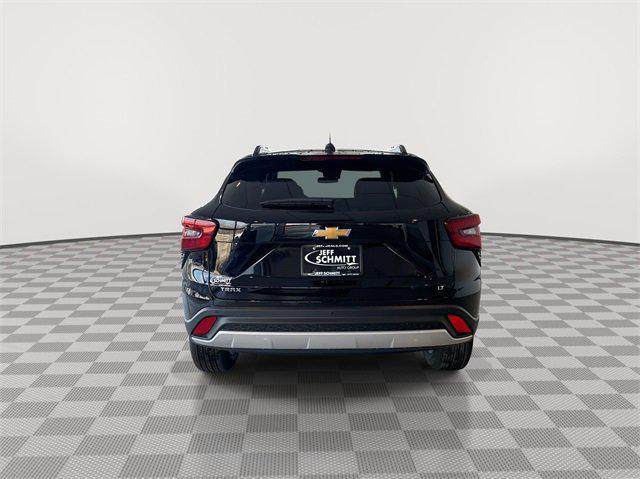 new 2025 Chevrolet Trax car, priced at $24,985