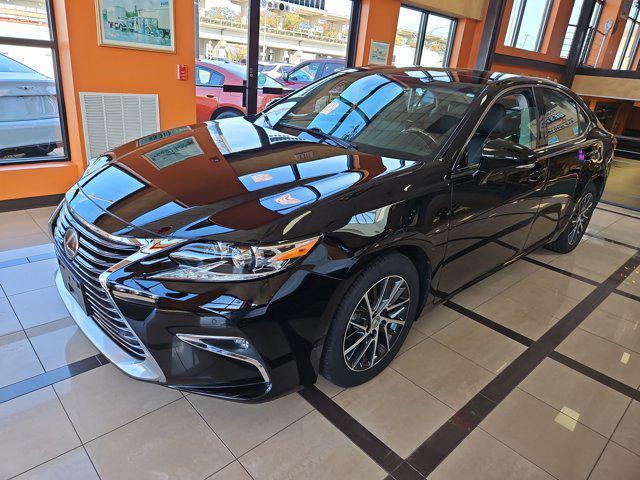 used 2017 Lexus ES 350 car, priced at $29,495