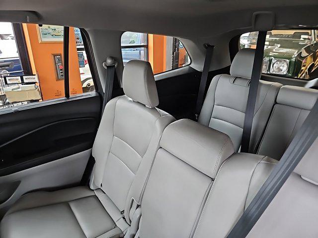 used 2021 Honda Pilot car, priced at $36,895