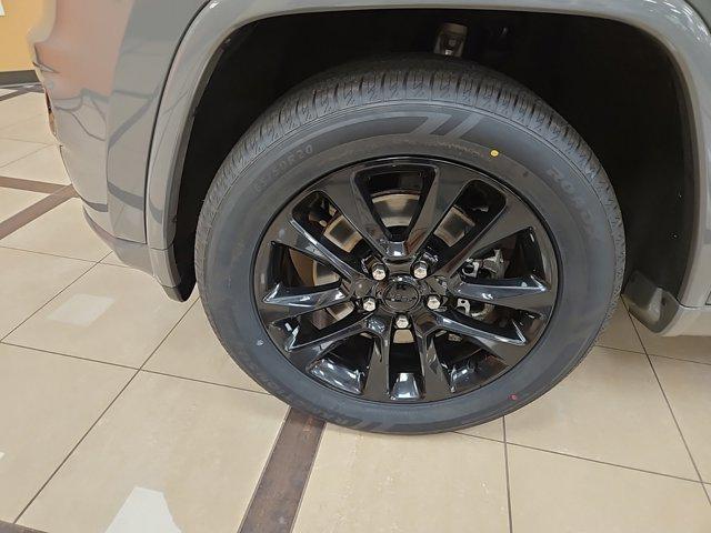 used 2021 Jeep Grand Cherokee car, priced at $34,895