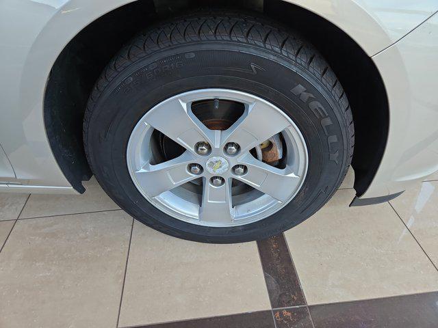 used 2014 Chevrolet Malibu car, priced at $15,500