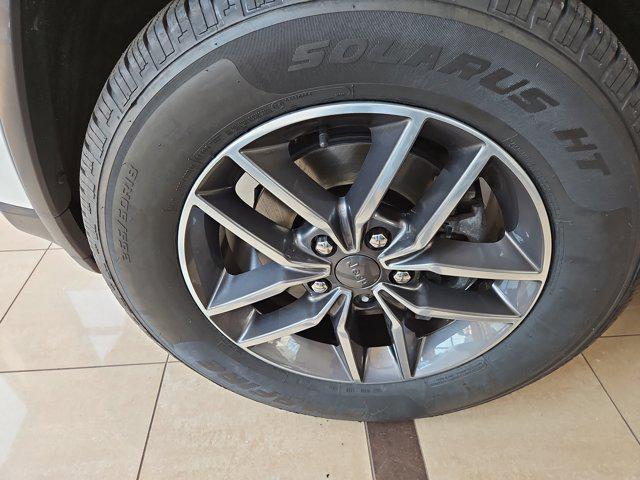 used 2020 Jeep Grand Cherokee car, priced at $30,895