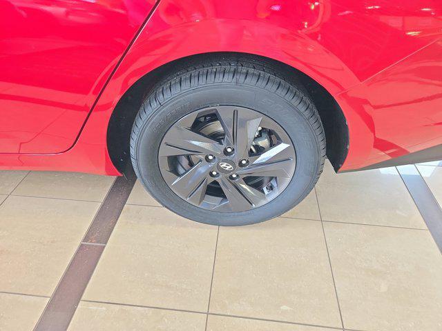 used 2022 Hyundai Elantra car, priced at $24,895