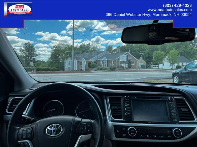 used 2015 Toyota Highlander car, priced at $17,995