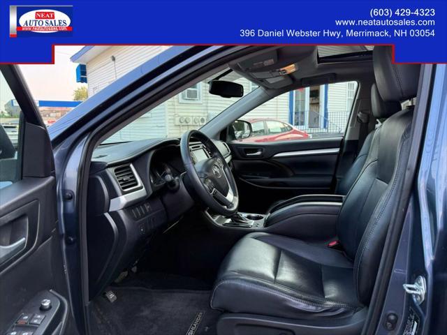 used 2014 Toyota Highlander car, priced at $15,995