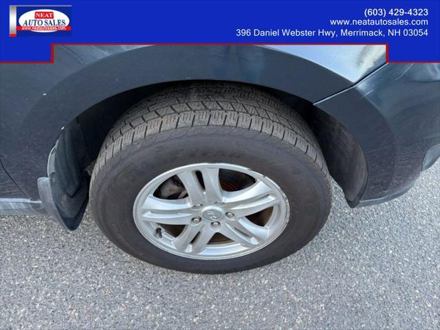 used 2012 Hyundai Santa Fe car, priced at $6,495