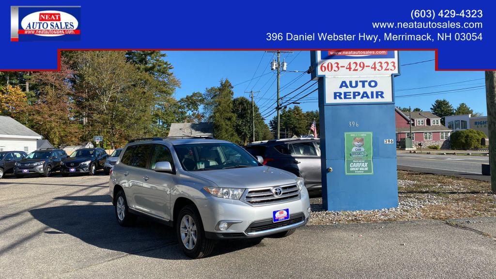 used 2011 Toyota Highlander car, priced at $11,995