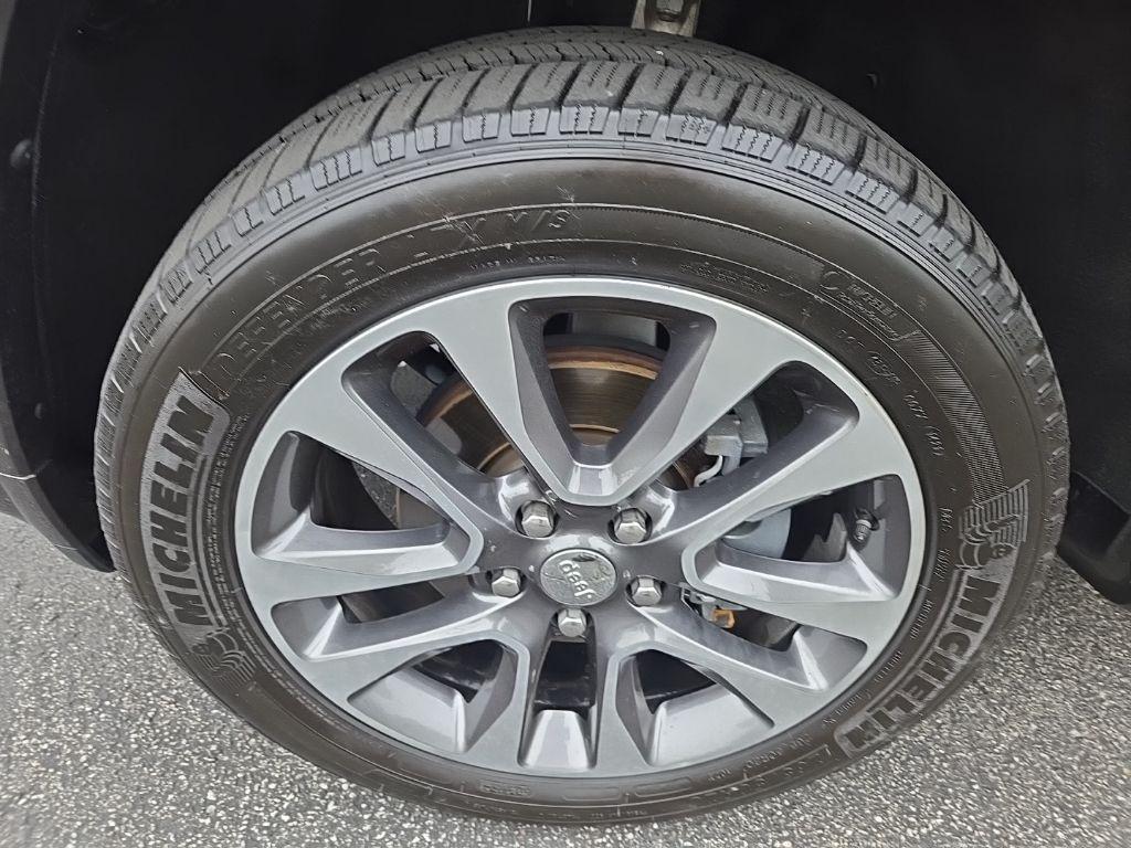 used 2018 Jeep Grand Cherokee car, priced at $22,130