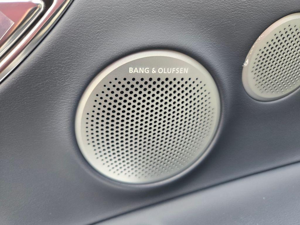 new 2025 Genesis GV80 car, priced at $82,765