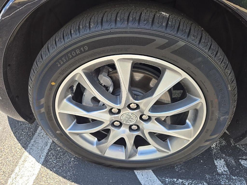 used 2020 Buick Envision car, priced at $20,678