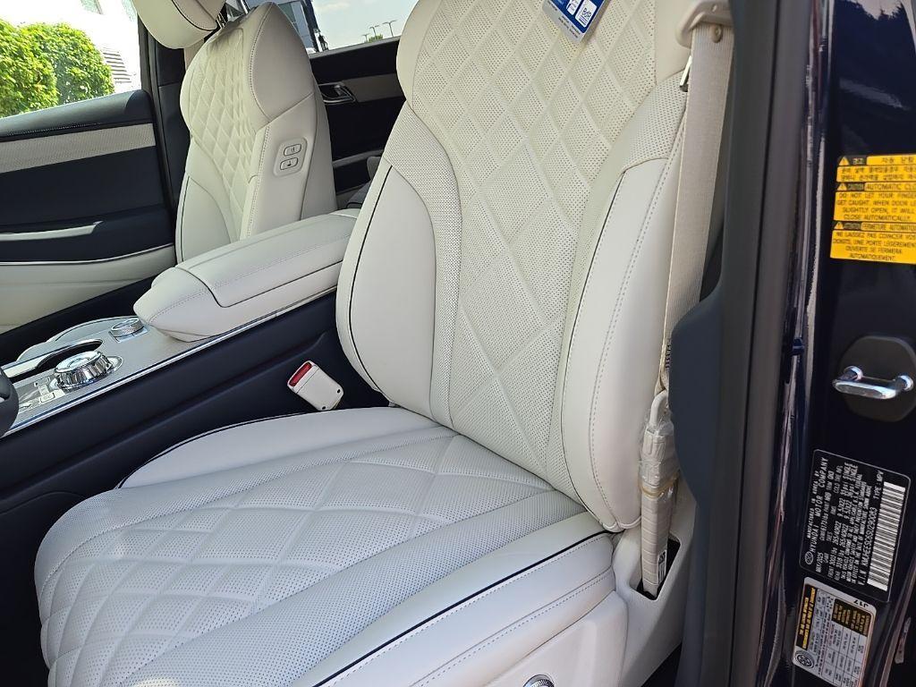 new 2025 Genesis GV80 car, priced at $82,770