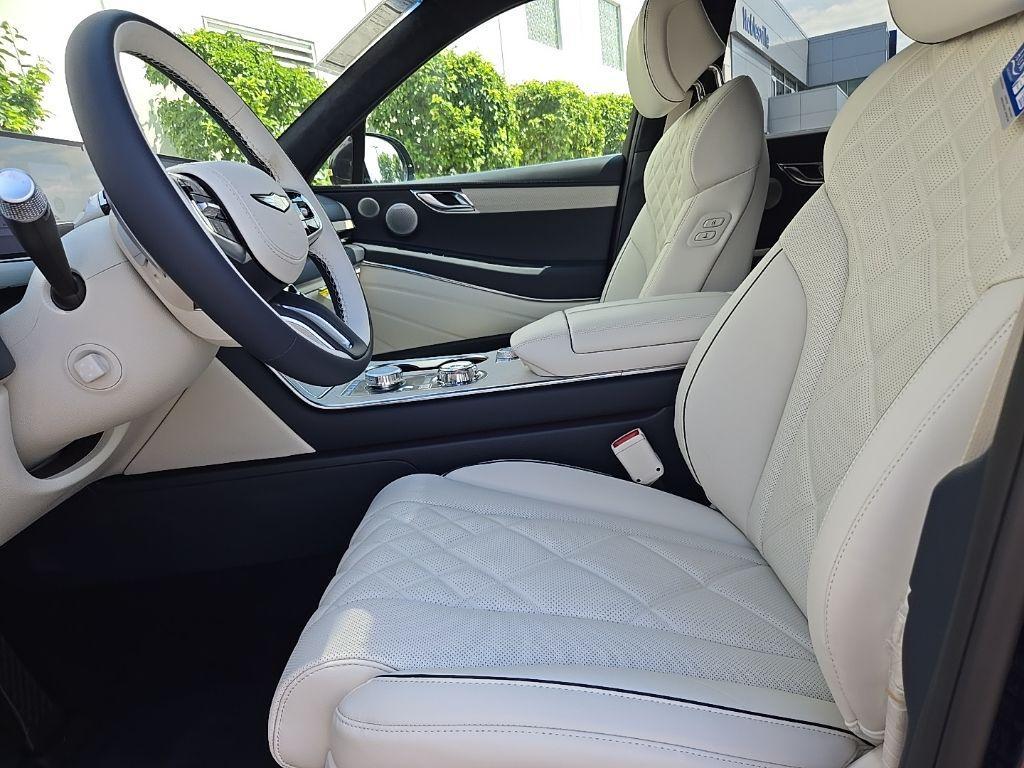 new 2025 Genesis GV80 car, priced at $82,770