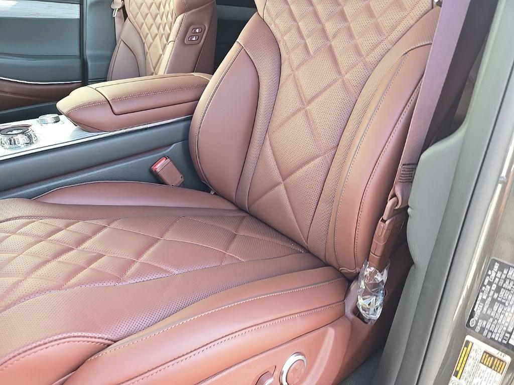 new 2025 Genesis GV80 car, priced at $82,765