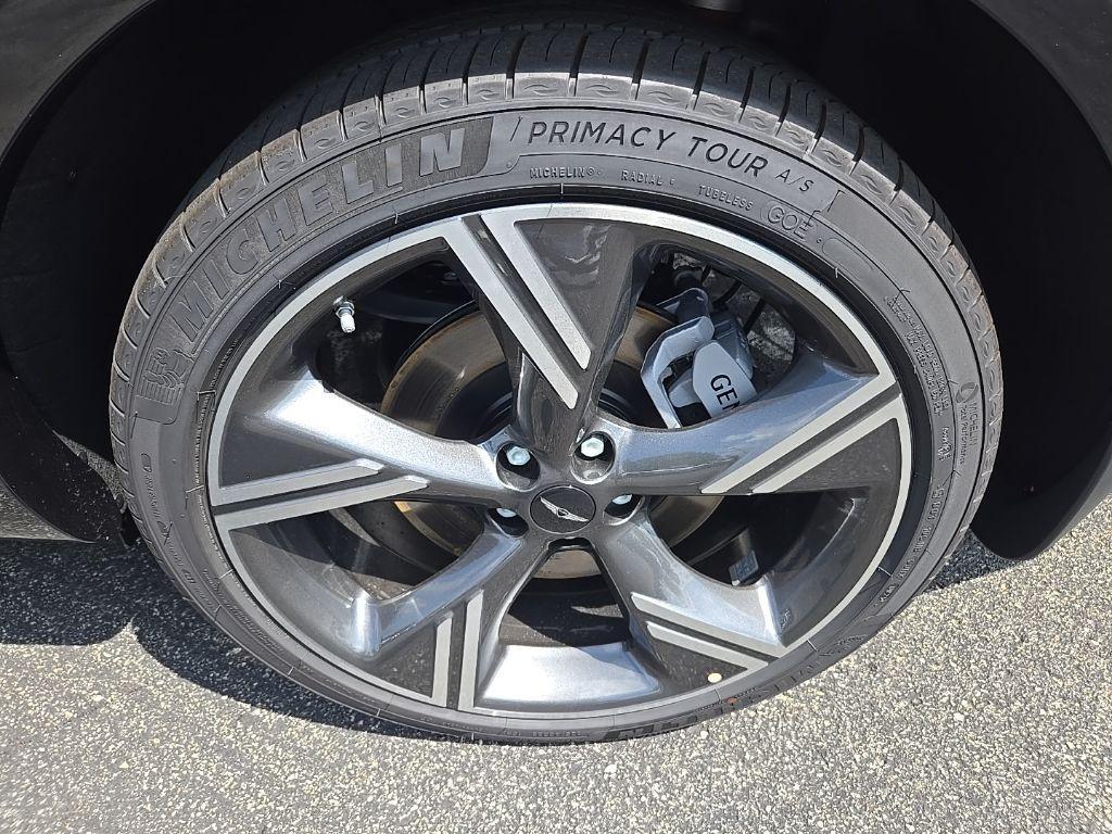 new 2025 Genesis GV80 car, priced at $82,770