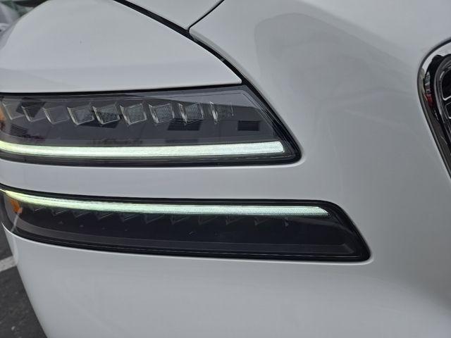 new 2025 Genesis GV80 car, priced at $60,479